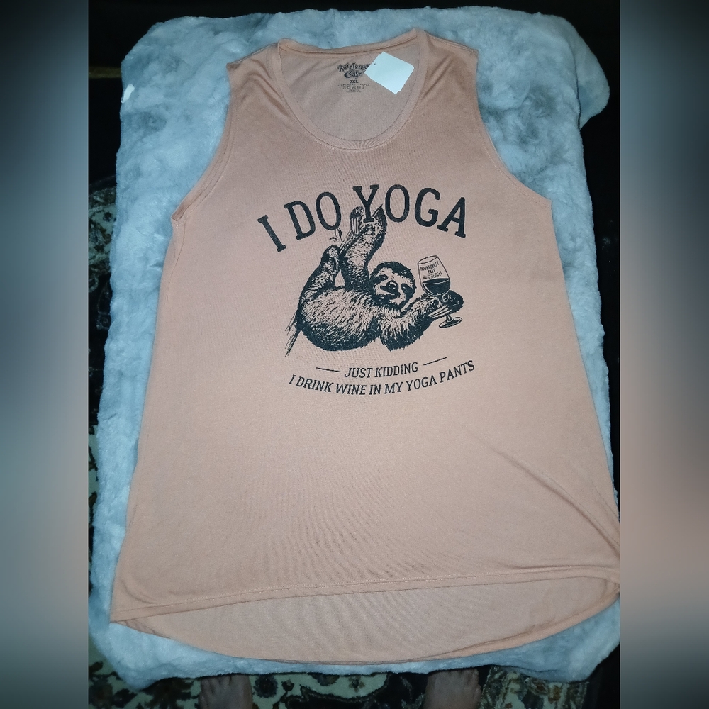 GRAPHIC TANK TOP